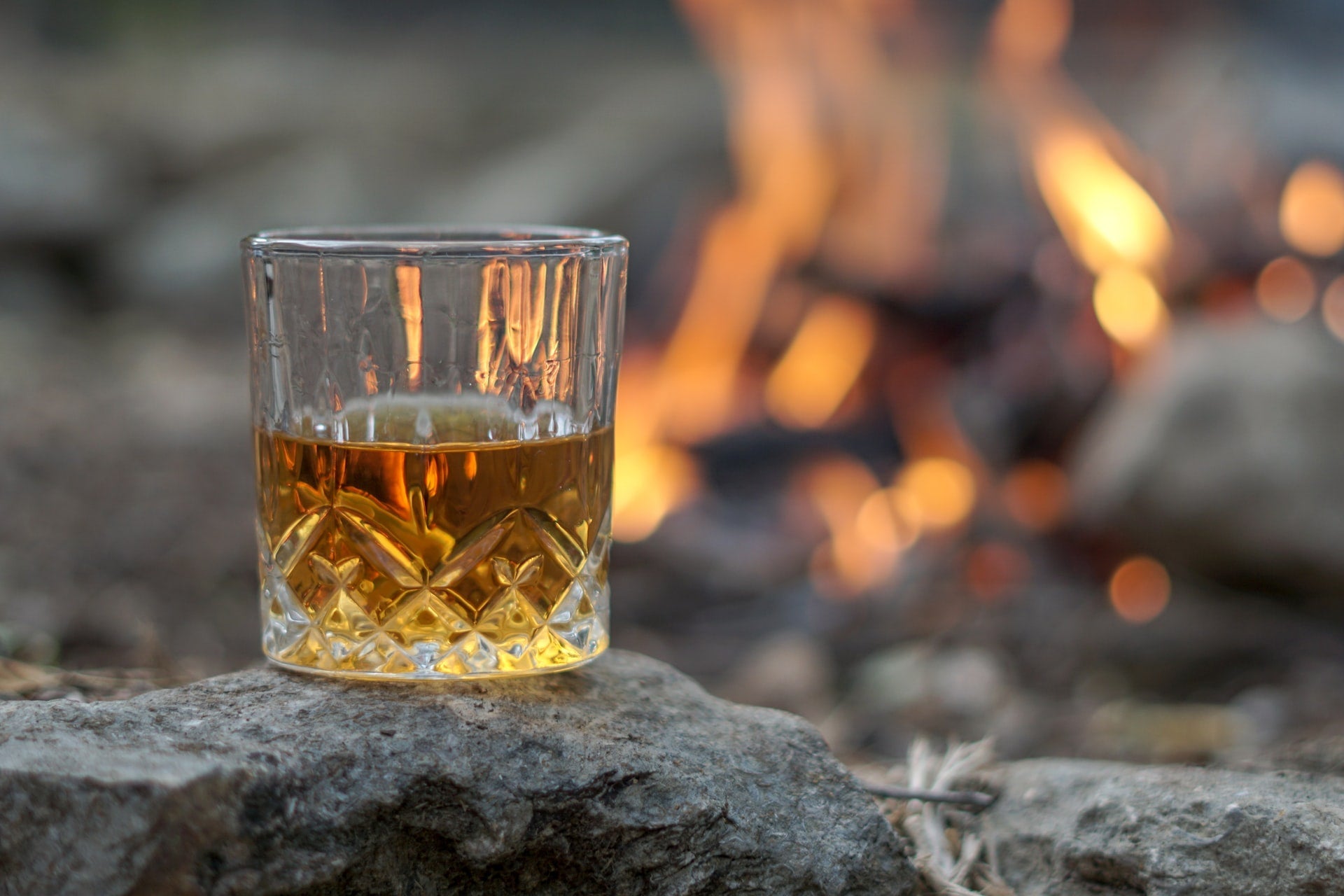 7 Whisky Cocktails Perfect For Winter - Secret Bottle