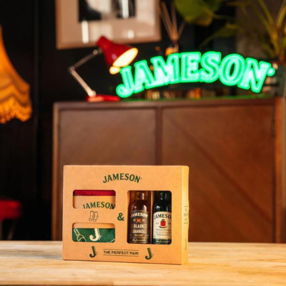 Buy Jameson Jameson Original 50mL, Black Barrel 50mL and Socks Giftpack at Secret Bottle